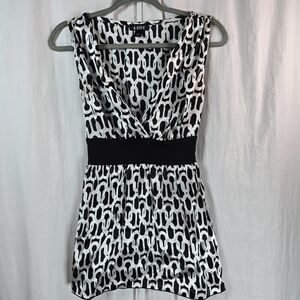 A. Byer womens sleeveless pullover top low cut with waist string tie siz…